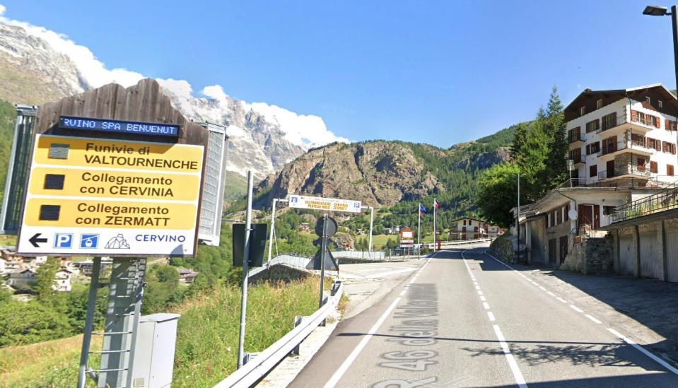 Hellochalet - Maison Rue De La Neige - Family Ski Holiday Walking Distance Skirun And Gondola Valtournenche Exterior photo